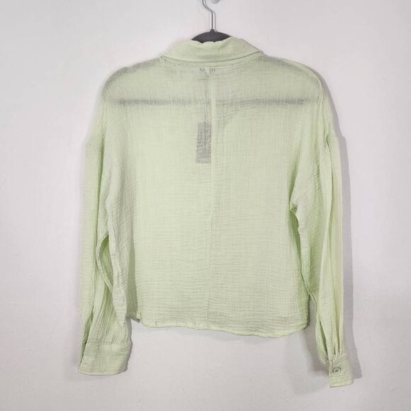 Monrow Semi-Sheer Light Green Button Down Crop Top NWT Size Large Green Crop Top - Picture 4 of 8